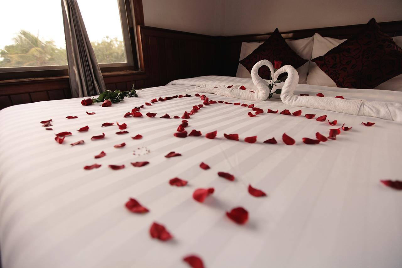Galaxy Angkor Boutique Hotel Сіємреап Екстер'єр фото
