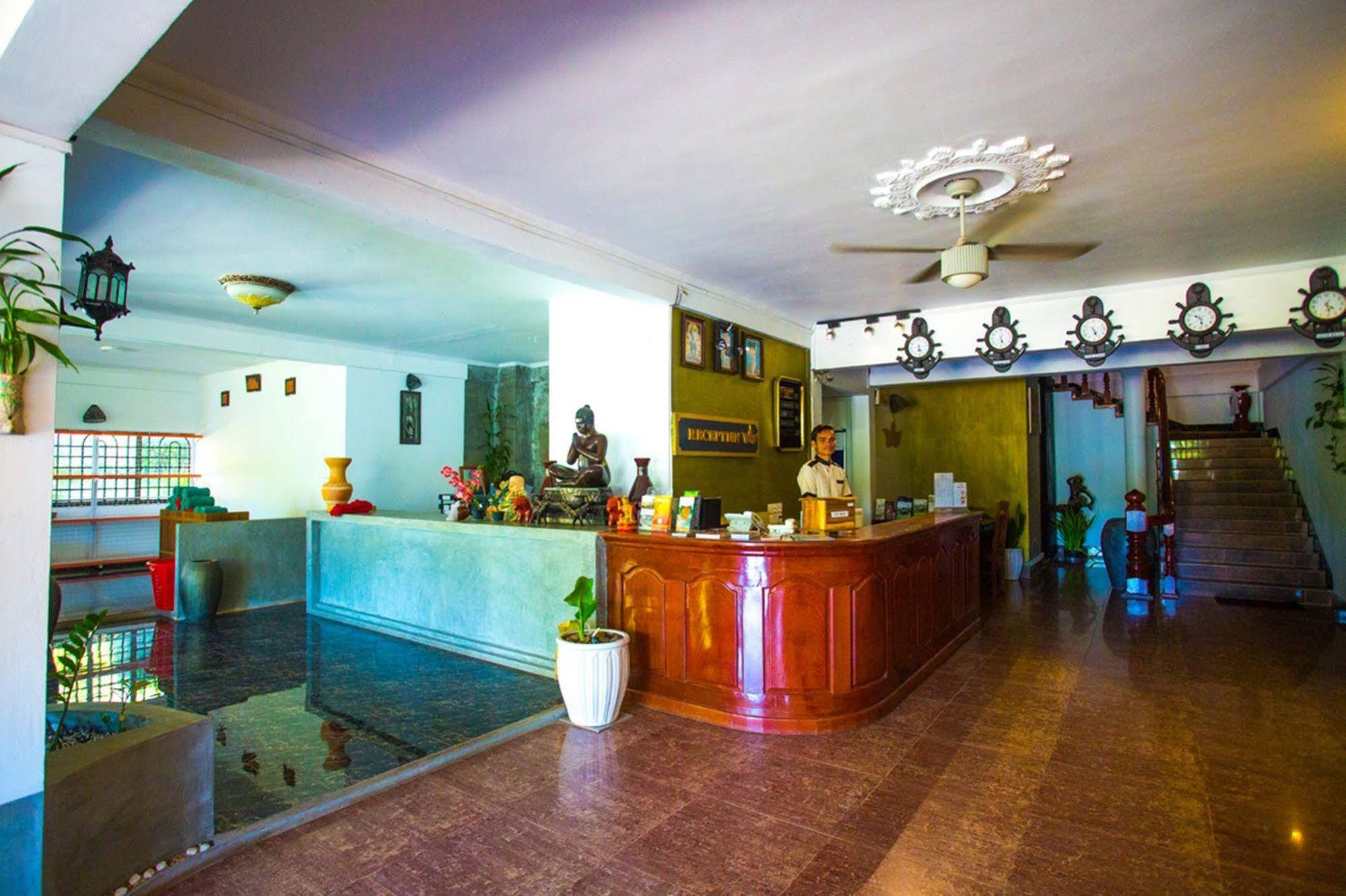 Galaxy Angkor Boutique Hotel Сіємреап Екстер'єр фото